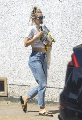 Click to view full size image
==============
VKP004.jpg VKP004.jpg