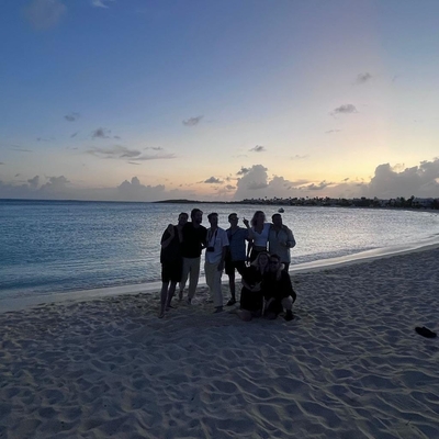 Click to view full size image
==============
VKA082.jpg VKA082.jpg